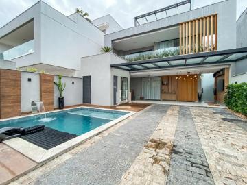 Casa / Sobrado em Condomínio para Locação em Rio de Janeiro/RJ Recreio dos Bandeirantes 4 Quartos