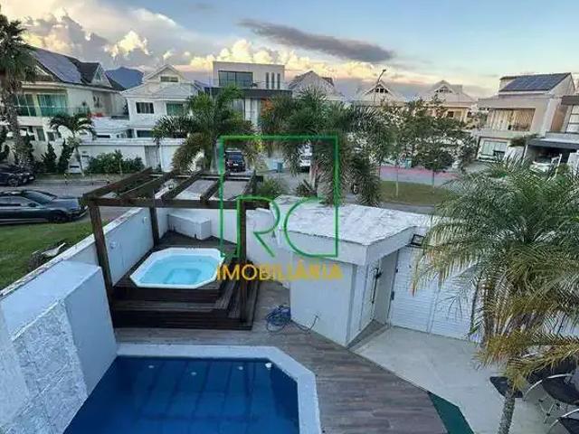 Casa / Sobrado em Condomínio para Locação em Rio de Janeiro/RJ Recreio dos Bandeirantes 5 Quartos