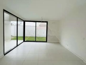 Casa / Sobrado em Condomínio para Locação em Rio de Janeiro/RJ Recreio dos Bandeirantes 3 Quartos