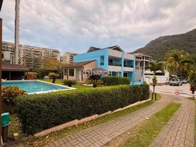 Casa / Sobrado em Condomínio para Locação em Rio de Janeiro/RJ Recreio dos Bandeirantes 3 Quartos