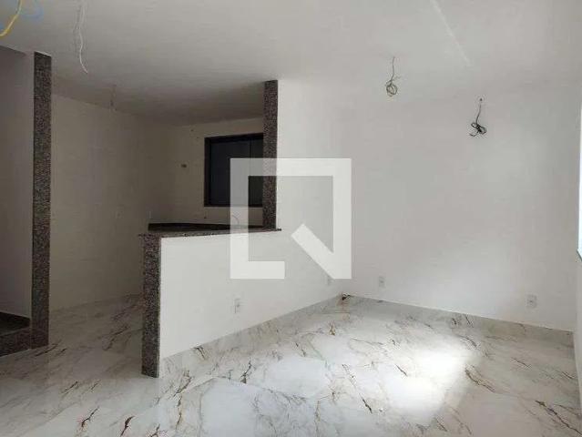 Casa / Sobrado em Condomínio para Locação em Rio de Janeiro/RJ Taquara 3 Quartos