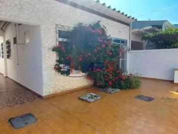 Casa / Sobrado em Condomínio para Locação em Rio de Janeiro/RJ Taquara 2 Quartos