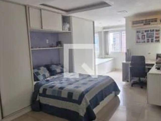 Casa / Sobrado em Condomínio para Locação em Rio de Janeiro/RJ Taquara 4 Quartos