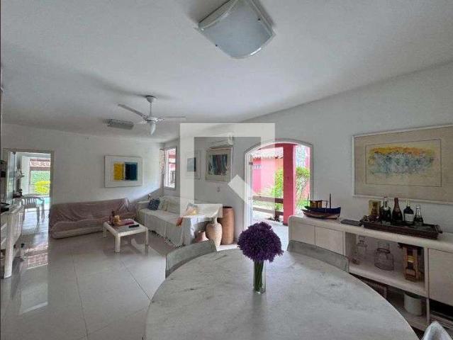 Casa / Sobrado em Condomínio para Locação em Rio de Janeiro/RJ Vargem Grande 3 Quartos