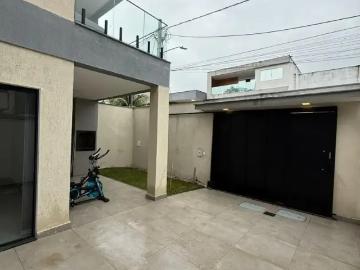 Casa / Sobrado em Condomínio para Locação em Rio de Janeiro/RJ Vargem Grande 4 Quartos