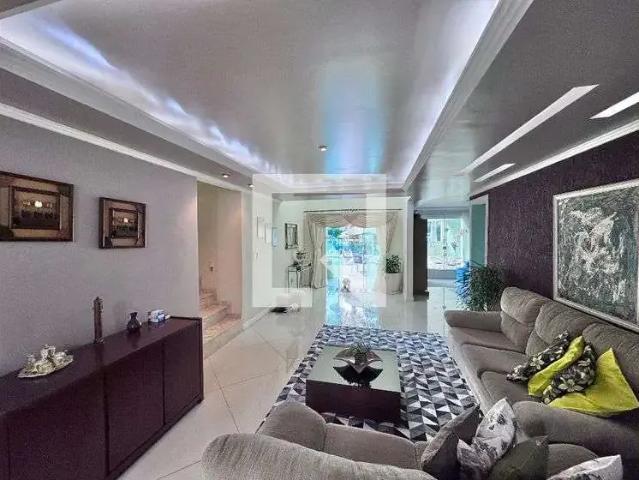 Casa / Sobrado em Condomínio para Locação em Rio de Janeiro/RJ Vargem Grande 4 Quartos