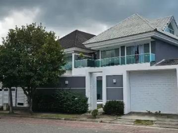 Casa / Sobrado em Condomínio para Locação em Rio de Janeiro/RJ Vargem Grande 6 Quartos