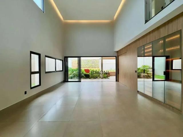 Casa / Sobrado em Condomínio para Locação em Ribeirão Preto/SP Alphaville 3 Quartos