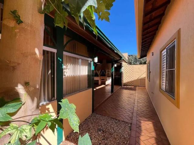 Casa / Sobrado em Condomínio para Locação em Ribeirão Preto/SP Condomínio Aroeira 3 Quartos