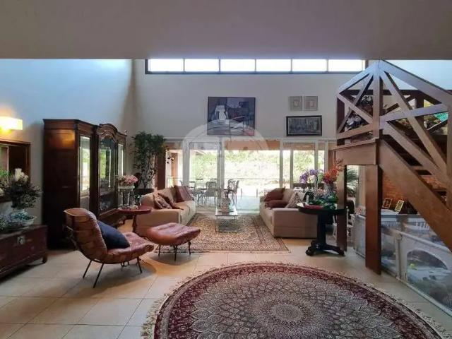 Casa / Sobrado em Condomínio para Locação em Ribeirão Preto/SP Condomínio Gênova 5 Quartos