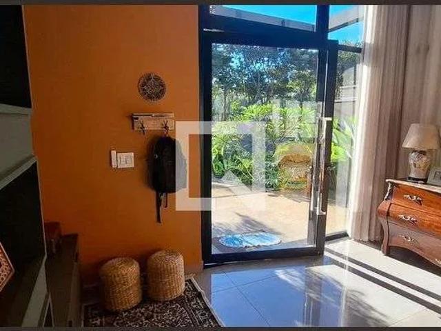 Casa / Sobrado em Condomínio para Locação em Ribeirão Preto/SP Jardim São José 4 Quartos