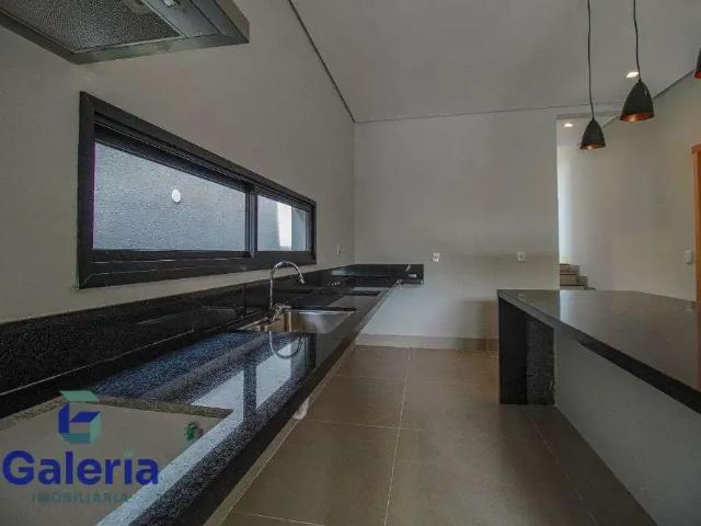 Casa / Sobrado em Condomínio para Locação em Ribeirão Preto/SP Reserva San Tiago 3 Quartos