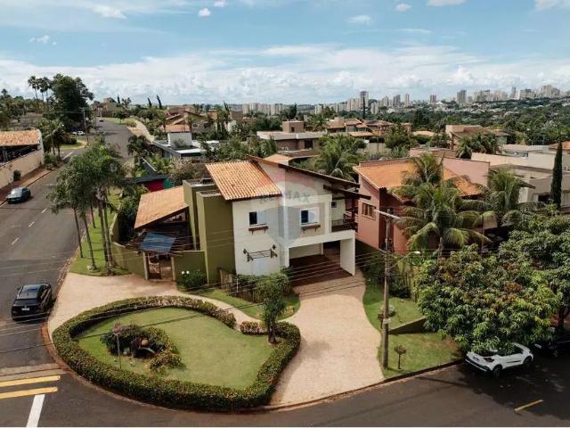 Casa / Sobrado em Condomínio para Locação em Ribeirão Preto/SP Royal Park 4 Quartos