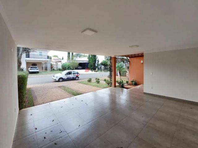 Casa / Sobrado em Condomínio para Locação em São Carlos/SP Parque Faber Castell I 4 Quartos