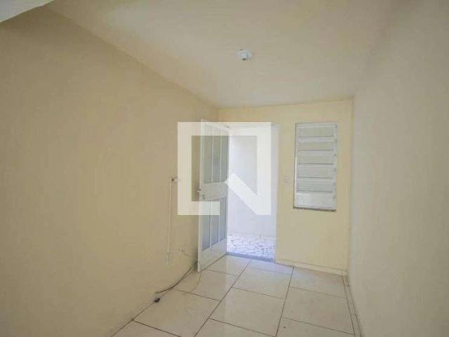 Casa / Sobrado em Condomínio para Locação em São Gonçalo/RJ Porto Novo 2 Quartos