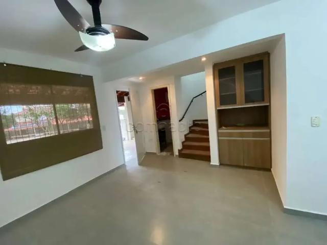 Casa / Sobrado em Condomínio para Locação em São José do Rio Preto/SP Jardim Caparroz 3 Quartos