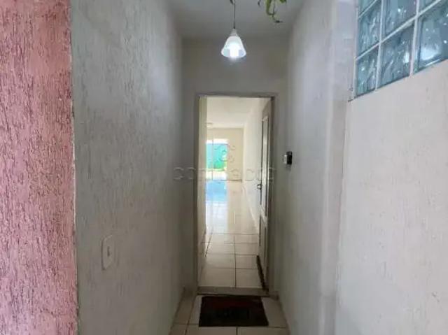 Casa / Sobrado em Condomínio para Locação em São José do Rio Preto/SP Jardins de Athenas 3 Quartos