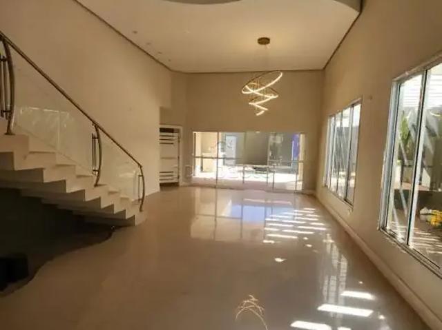 Casa / Sobrado em Condomínio para Locação em São José do Rio Preto/SP Parque Residencial Damha III 4 Quartos
