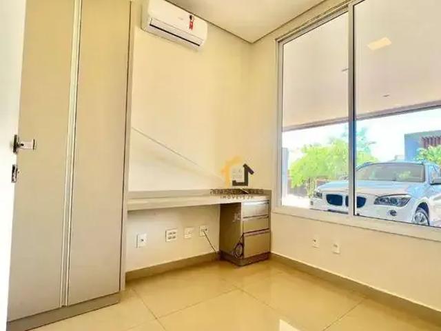 Casa / Sobrado em Condomínio para Locação em São José do Rio Preto/SP Quinta do Golfe Jardins 4 Quartos