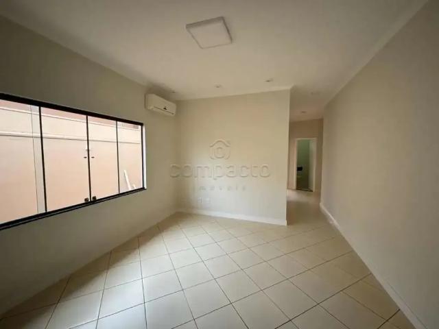 Casa / Sobrado em Condomínio para Locação em São José do Rio Preto/SP Residencial Gaivota I 4 Quartos