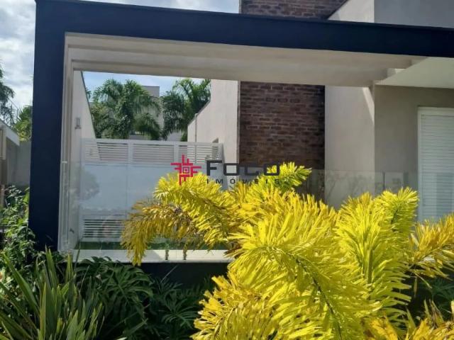 Casa / Sobrado em Condomínio para Locação em São José dos Campos/SP Condomínio Reserva do Paratehy 5 Quartos