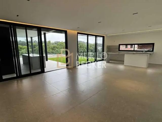Casa / Sobrado em Condomínio para Locação em São José dos Campos/SP Condomínio Residencial Alphaville II 4 Quartos