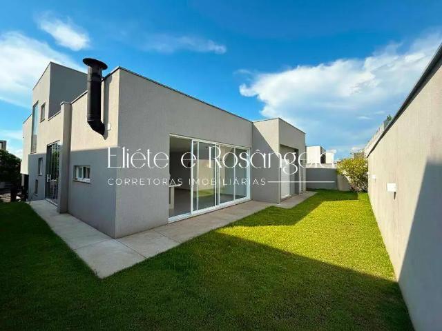 Casa / Sobrado em Condomínio para Locação em São José dos Campos/SP Condomínio Residencial Alphaville II 5 Quartos