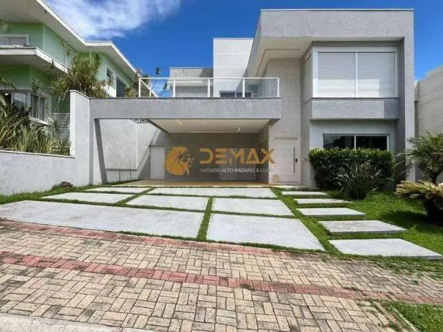 Casa / Sobrado em Condomínio para Locação em São José dos Campos/SP Condomínio Residencial Jaguary 4 Quartos
