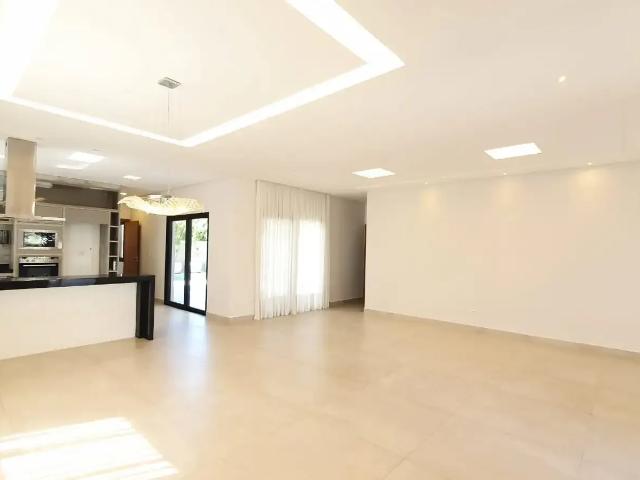 Casa / Sobrado em Condomínio para Locação em São José dos Campos/SP Condomínio Residencial Monaco 4 Quartos