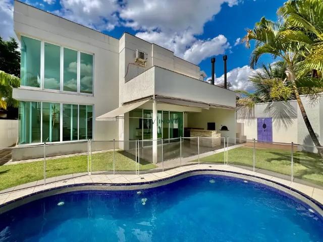 Casa / Sobrado em Condomínio para Locação em São José dos Campos/SP Conjunto Residencial Esplanada do Sol 4 Quartos