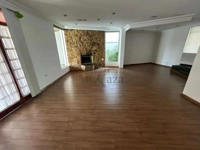 Casa / Sobrado em Condomínio para Locação em São José dos Campos/SP Conjunto Residencial Esplanada do Sol 3 Quartos