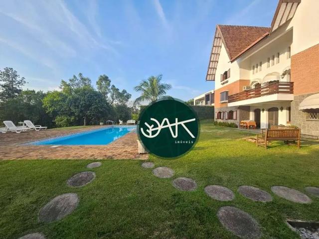 Casa / Sobrado em Condomínio para Locação em São José dos Campos/SP Chácara dos Eucalíptos 6 Quartos