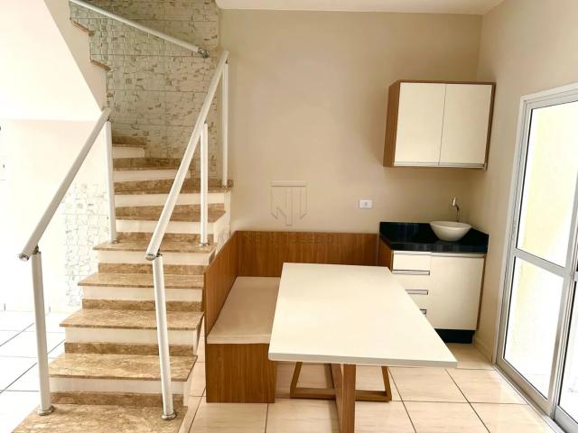 Casa / Sobrado em Condomínio para Locação em São José dos Campos/SP Chácaras São José 2 Quartos