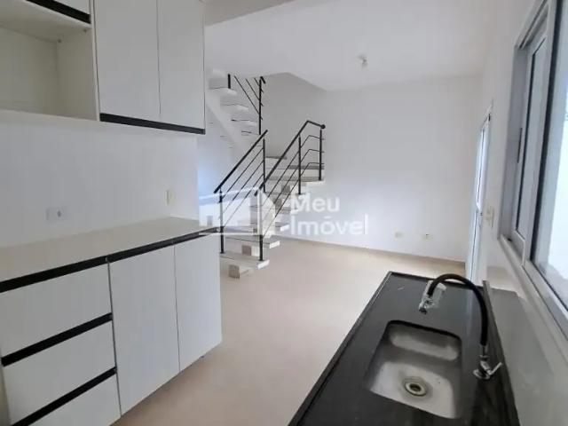 Casa / Sobrado em Condomínio para Locação em São José dos Campos/SP Chácaras São José 2 Quartos