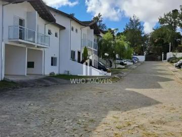 Casa / Sobrado em Condomínio para Locação em São José dos Campos/SP Chácaras São José 2 Quartos