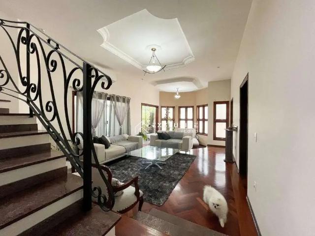 Casa / Sobrado em Condomínio para Locação em São José dos Campos/SP Jardim Aquárius 4 Quartos