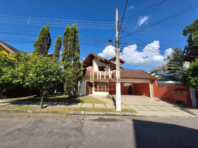 Casa / Sobrado em Condomínio para Locação em São José dos Campos/SP Jardim Aquárius 4 Quartos