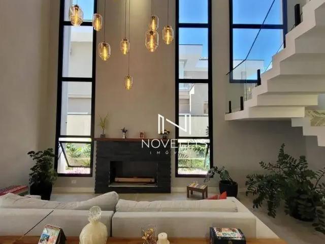 Casa / Sobrado em Condomínio para Locação em São José dos Campos/SP Jardim Aquárius 4 Quartos