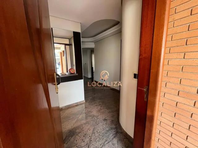 Casa / Sobrado em Condomínio para Locação em São José dos Campos/SP Jardim das Colinas 4 Quartos