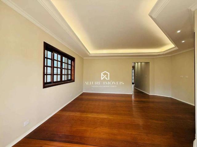 Casa / Sobrado em Condomínio para Locação em São José dos Campos/SP Jardim das Colinas 4 Quartos