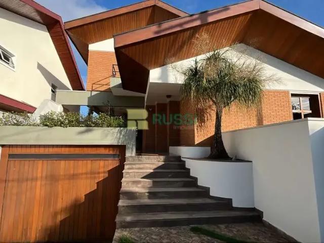Casa / Sobrado em Condomínio para Locação em São José dos Campos/SP Jardim das Colinas 4 Quartos