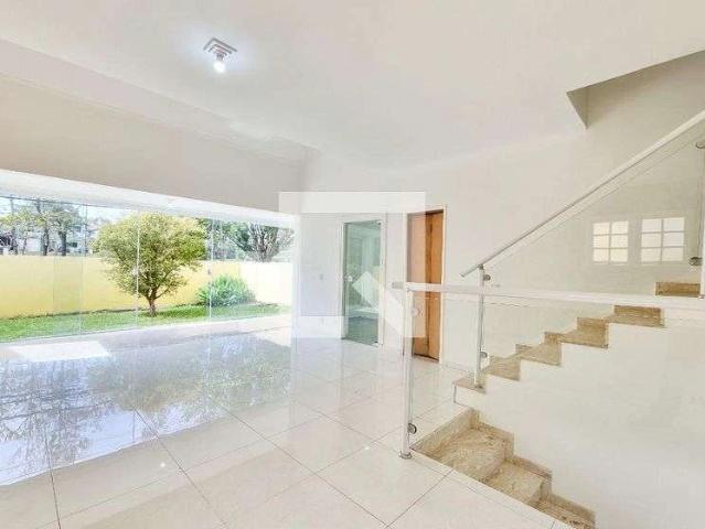 Casa / Sobrado em Condomínio para Locação em São José dos Campos/SP Jardim das Colinas 4 Quartos