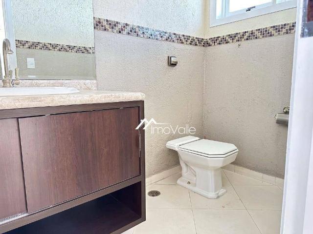Casa / Sobrado em Condomínio para Locação em São José dos Campos/SP Jardim das Colinas 4 Quartos