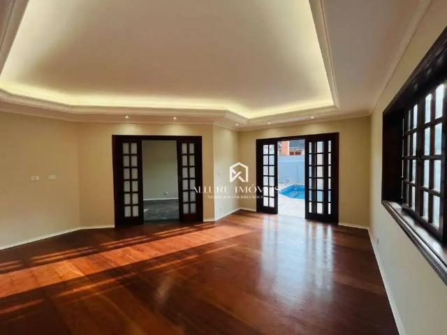 Casa / Sobrado em Condomínio para Locação em São José dos Campos/SP Jardim das Colinas 4 Quartos