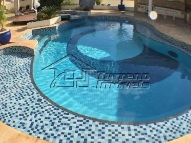 Casa / Sobrado em Condomínio para Locação em São José dos Campos/SP Jardim das Colinas 5 Quartos