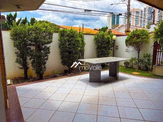 Casa / Sobrado em Condomínio para Locação em São José dos Campos/SP Jardim das Colinas 7 Quartos