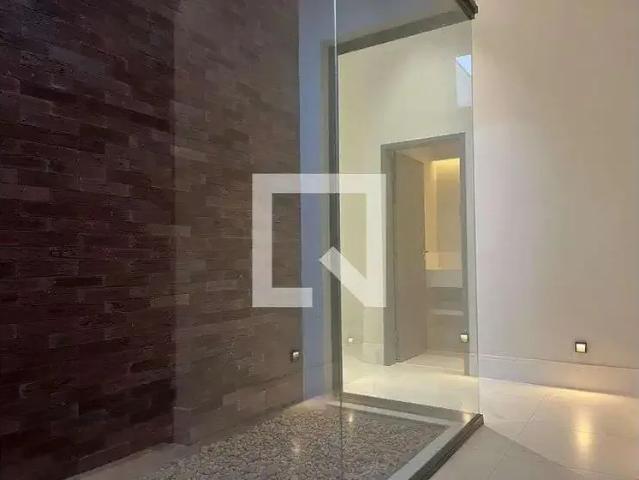 Casa / Sobrado em Condomínio para Locação em São José dos Campos/SP Jardim do Golfe 3 Quartos