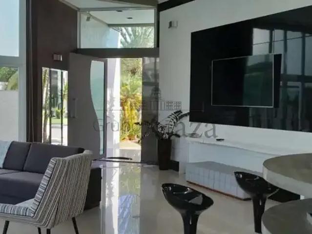 Casa / Sobrado em Condomínio para Locação em São José dos Campos/SP Jardim Esplanada 4 Quartos