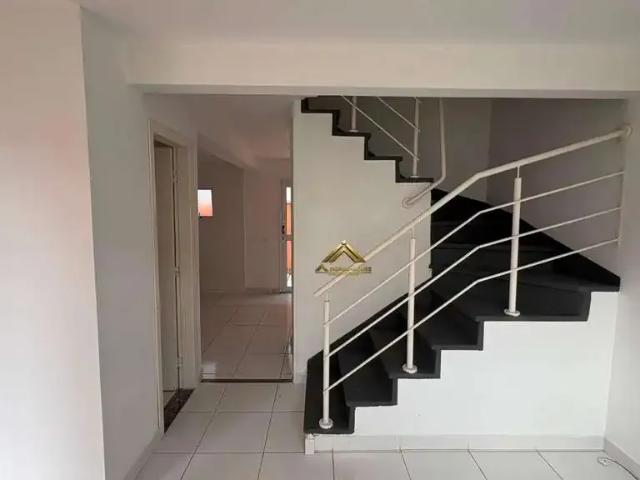 Casa / Sobrado em Condomínio para Locação em São José dos Campos/SP Jardim Paulista 3 Quartos