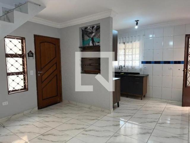 Casa / Sobrado em Condomínio para Locação em São José dos Campos/SP Jardim Portugal 2 Quartos